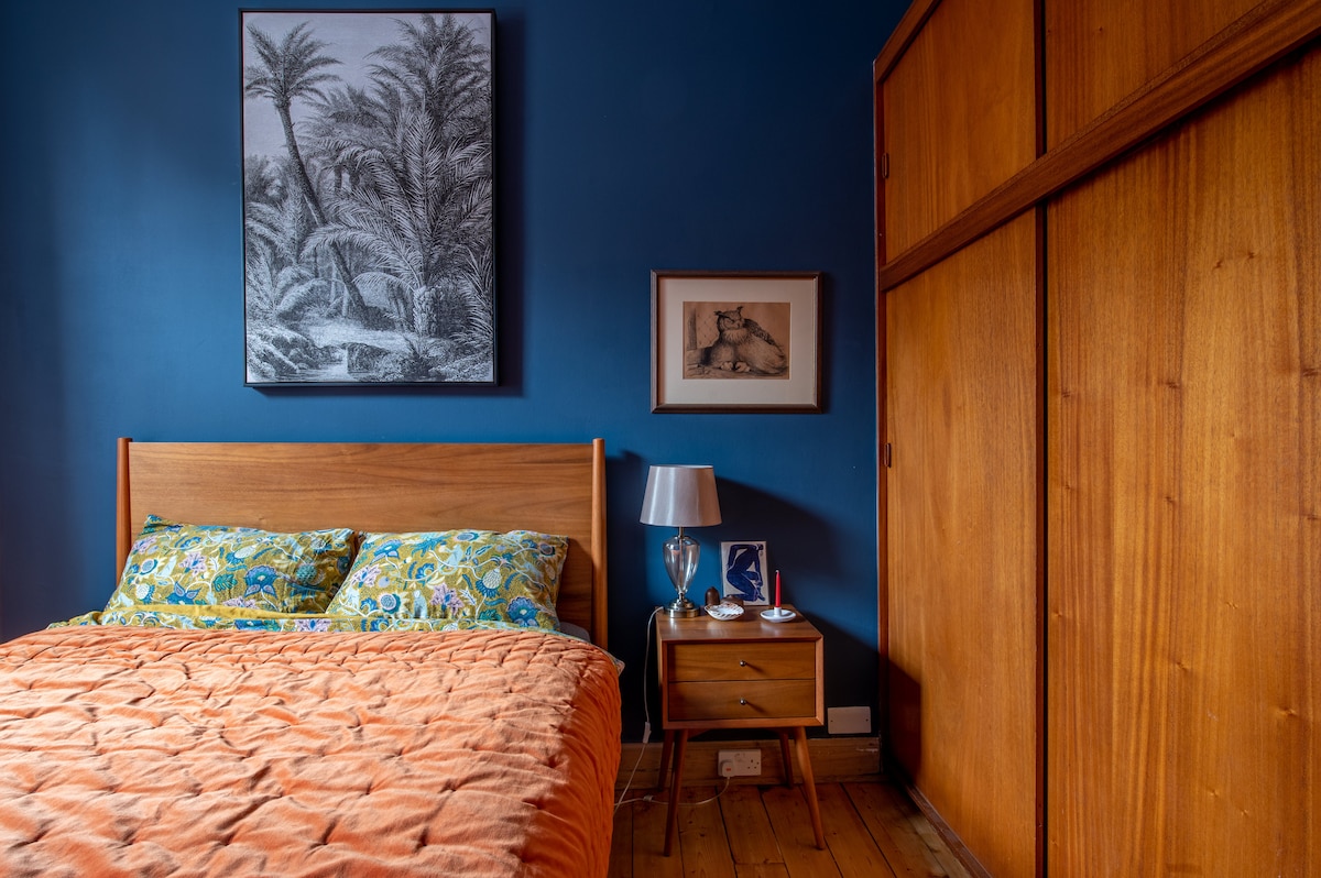 Cosy bedroom in the heart of Edinburgh